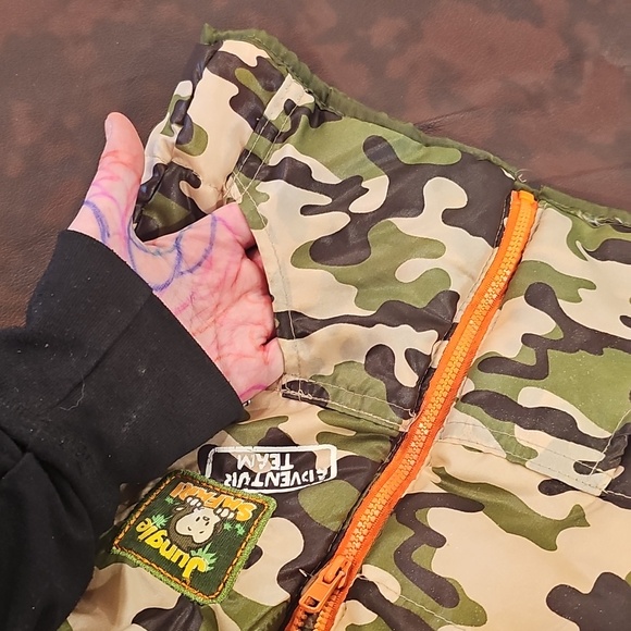 E Shirt Size 12 Months Camo Vest. - Picture 6 of 7